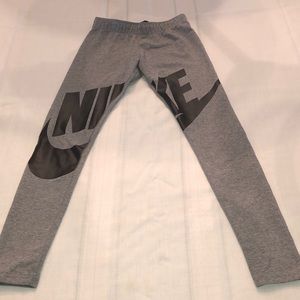 Nike Leggings. Girls Size Medium.